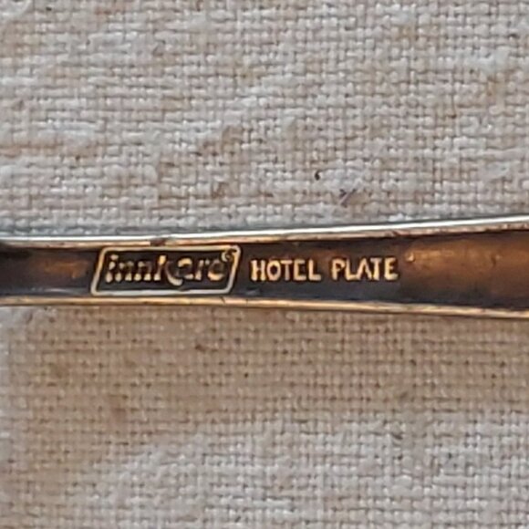 Vintage Holiday Inn Silver plate fork - Picture 4 of 4